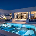 Casa Q *