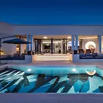 Casa Q Villa