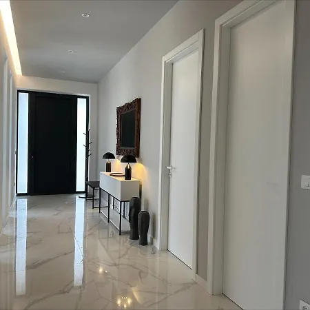 Casa Q *